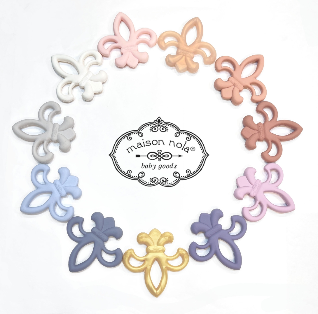 fleur de lis silicone teether circle