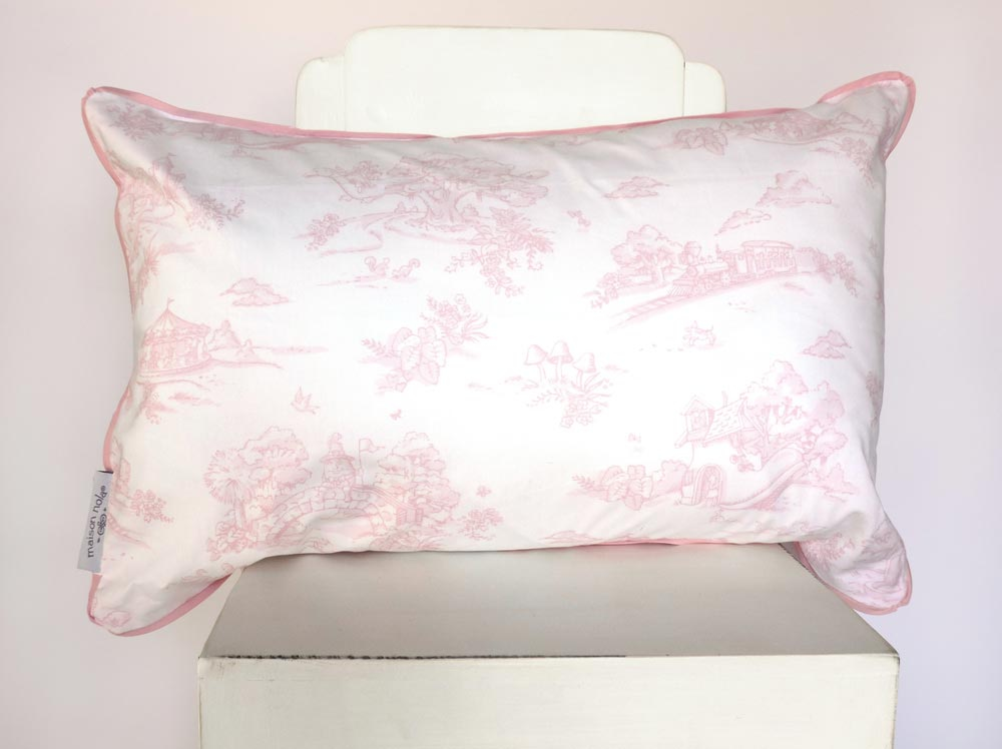 Toile pillow clearance cases